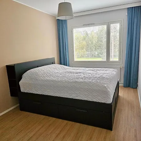 公寓 Viihtyisa Tilava Kaksio 瓦尔凯阿科斯基